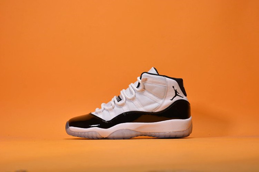 concord 11 women