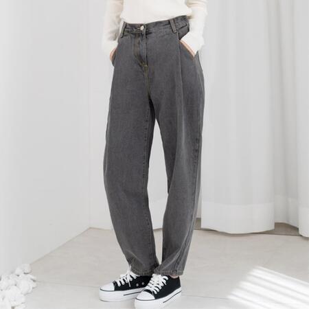 Qoo10 - Overfit Women's Pintuck Baggy Jeans Gray 30's 20's Couple Look ...