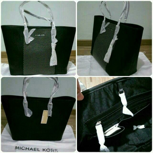 mk black tote