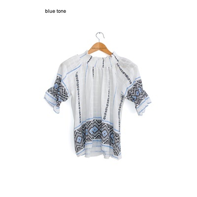 29. off shoulder tribe motif bl - blue tn - F