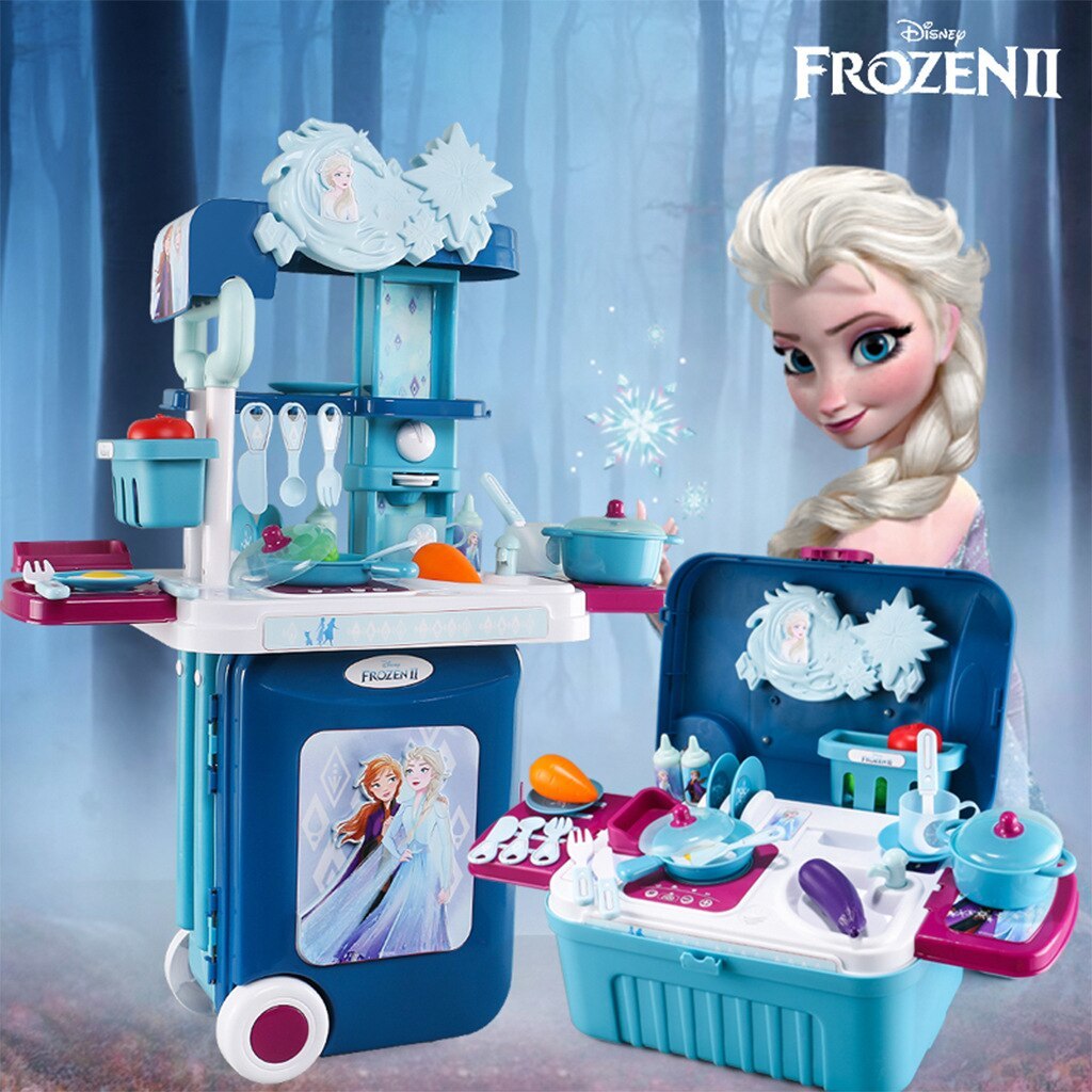 elsa pretend play