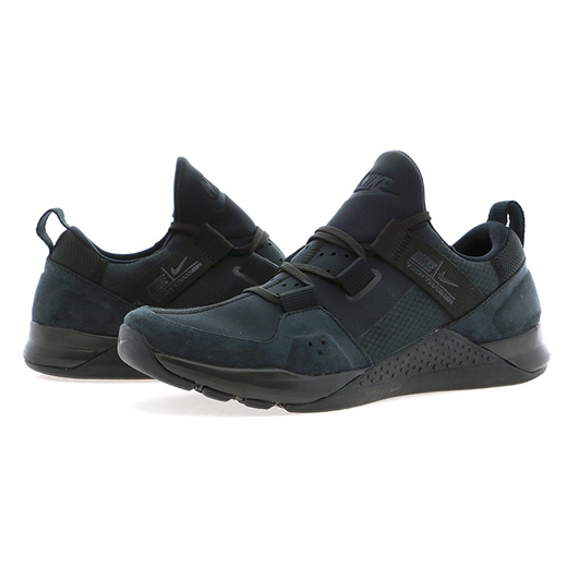 nike tech trainer aq4775