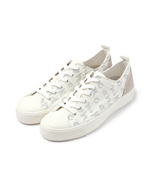 muji white shoes