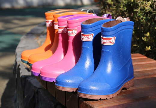 Qoo10 - child rain boots : Kids Fashion