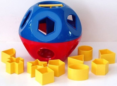 tupperware shape sorter ball