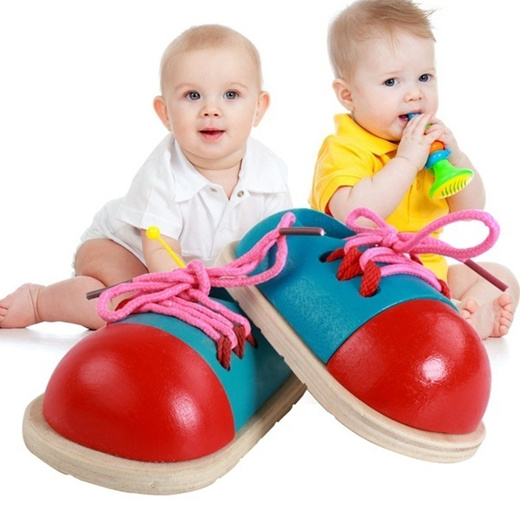 kids play shoes