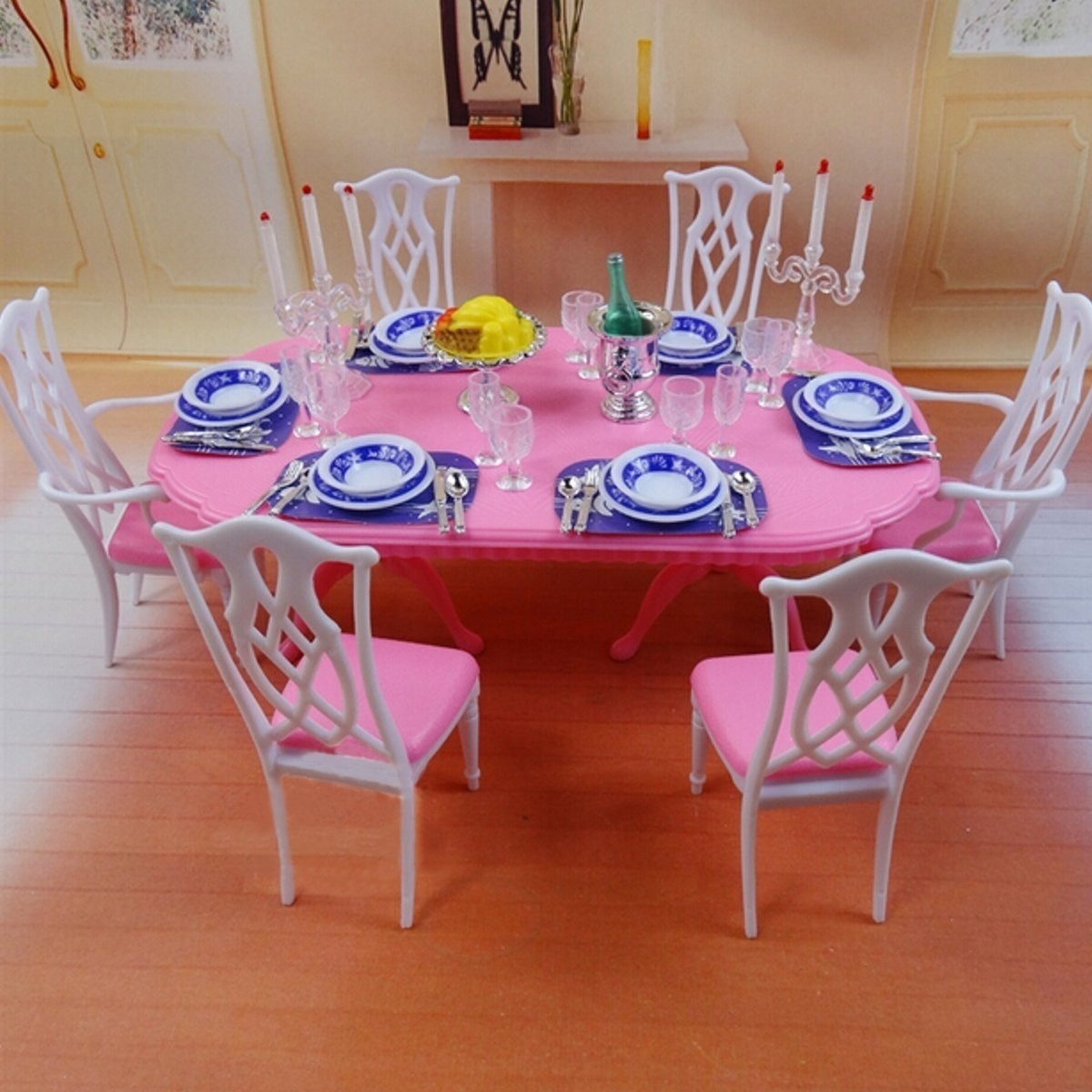 barbie dinner table