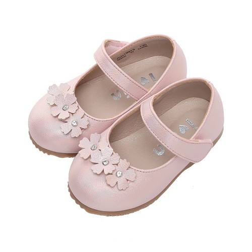 infant pink shoes