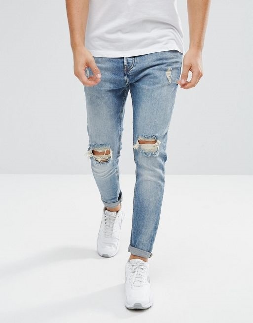 Vandalize balance speech Qoo10 - Pull&Bear Ripped Jeans In Carrot Fit In Mid Wash Blue : Women's  Clothing