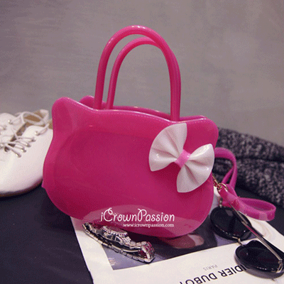 hello kitty sling bag