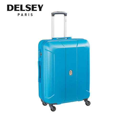 delta carry on and backpack