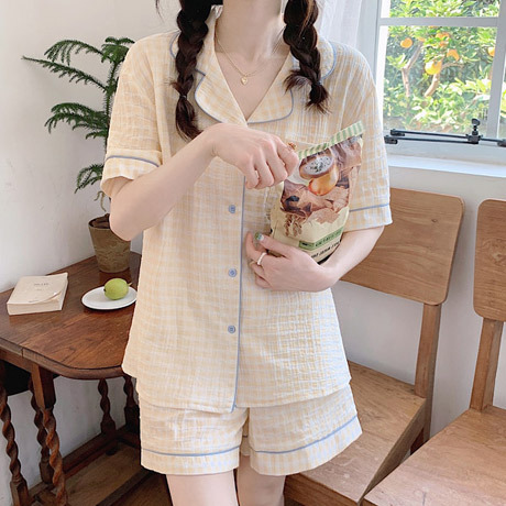 쉬블림로브 여성 홈웨어 체크 반팔+반바지 잠옷 세트 GWD0206