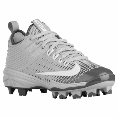 mike trout boys cleats