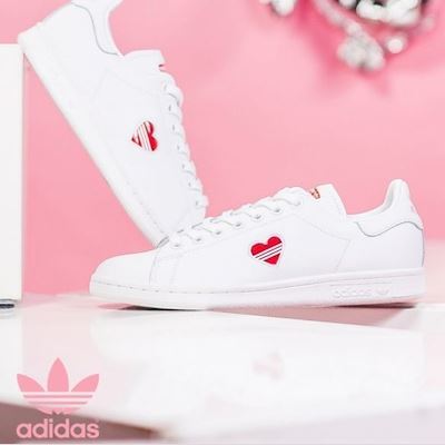Qoo10 - [ADIDAS] Unisex STAN SMITH W G27893 Sneakers : Shoes