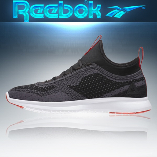 espía Recogiendo hojas oxígeno Qoo10 - Reebok Plus Runner ULTK BS8593 / D Men s Running Shoes : Shoes