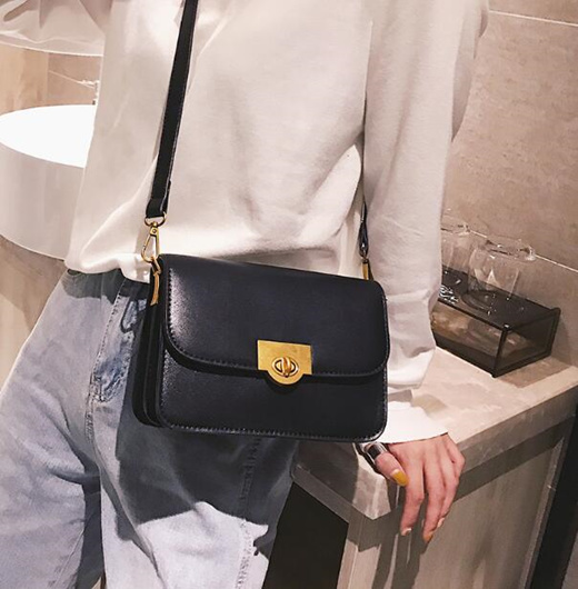 trend crossbody bag