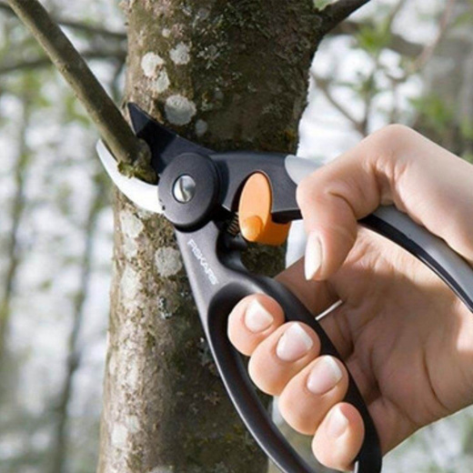 Qoo10 - MAX 24MM Cutting Fiskars Round Handle P44 Pruning Shears ...