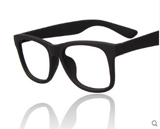 black rimmed eyeglasses
