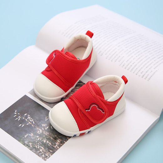 2 month baby shoes