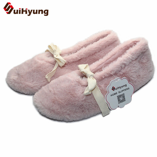 fake fur slippers