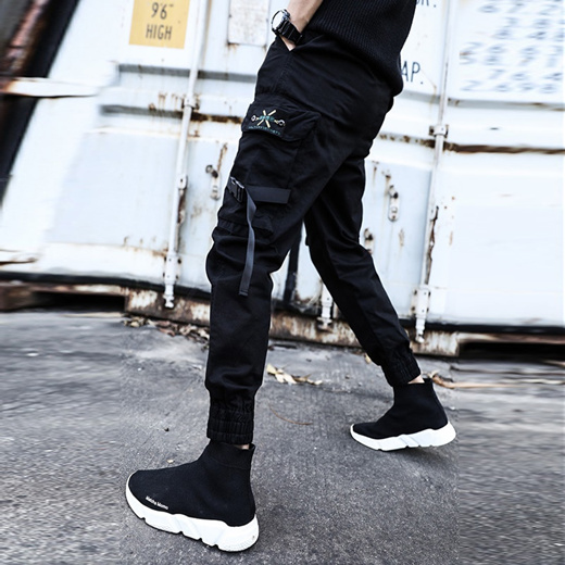 black slim joggers mens