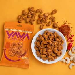 YAVA - Cashew Sweet  Spicy - Garlic Pepper - SeaSalt  35g