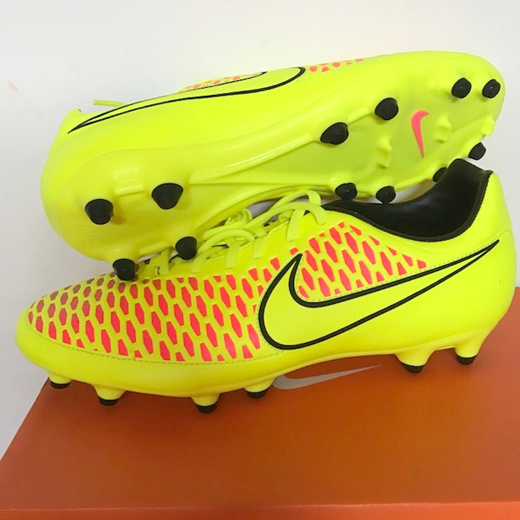 fg soccer boots