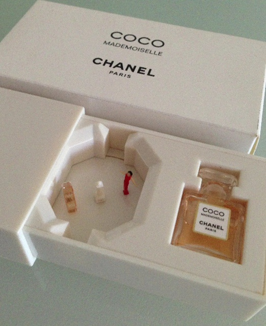 Qoo10 - Chanel Coco Mademoiselle Music Box : Perfume & Luxury Beauty