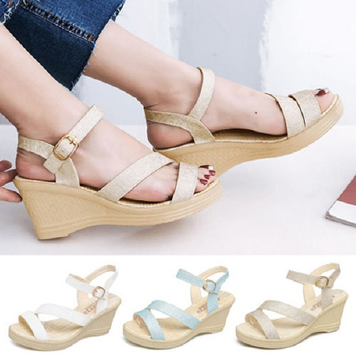 female sandals and slippers