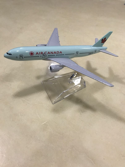 airplane toys canada