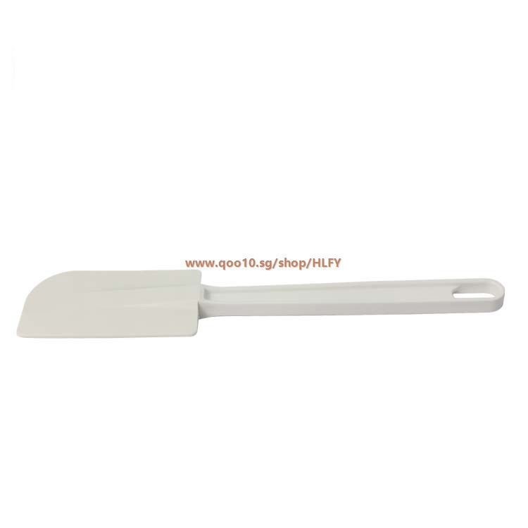 small rubber spatula