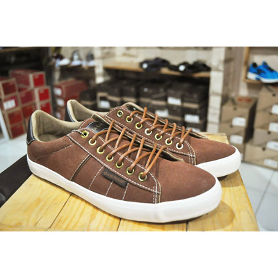 airwalk casual shoes