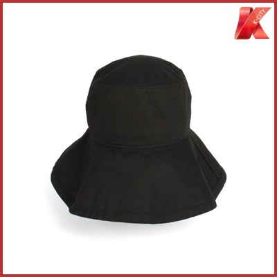 long bucket hat